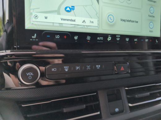 Ford Transit Custom 320 2.5 PHEV L2H1 Black Platinum Dubbelcabine ActivLease financial lease