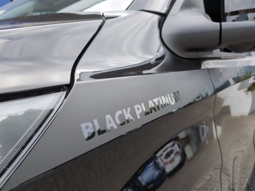 Ford Transit Custom 320 2.5 PHEV L2H1 Black Platinum Dubbelcabine ActivLease financial lease