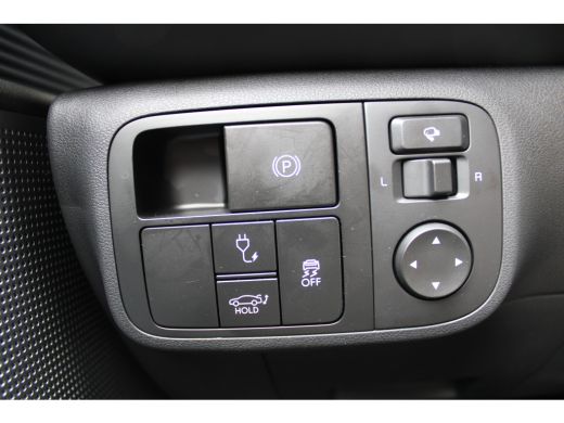 Hyundai IONIQ 6 First Edition AWD 77.4 kWh | Afneembare Trekhaak | Stoel bestuurder, elektrisch verstelbaar met g... ActivLease financial lease