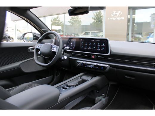 Hyundai IONIQ 6 First Edition AWD 77.4 kWh | Afneembare Trekhaak | Stoel bestuurder, elektrisch verstelbaar met g... ActivLease financial lease