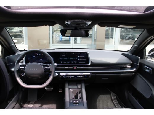 Hyundai IONIQ 6 First Edition AWD 77.4 kWh | Afneembare Trekhaak | Stoel bestuurder, elektrisch verstelbaar met g... ActivLease financial lease
