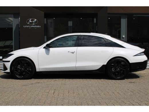 Hyundai IONIQ 6 First Edition AWD 77.4 kWh | Afneembare Trekhaak | Stoel bestuurder, elektrisch verstelbaar met g... ActivLease financial lease