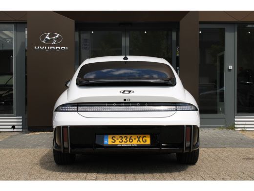 Hyundai IONIQ 6 First Edition AWD 77.4 kWh | Afneembare Trekhaak | Stoel bestuurder, elektrisch verstelbaar met g... ActivLease financial lease