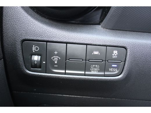 Hyundai Kona 1.6 GDI HEV Comfort | Apple Carplay/Android Auto|telefoonintegratie premium | Audio installatie ActivLease financial lease