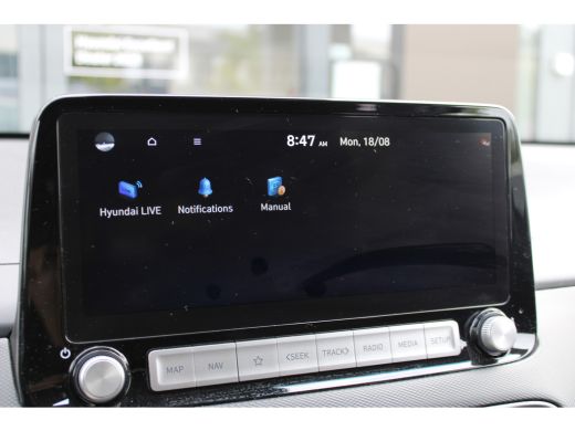 Hyundai Kona EV Fashion 64 kWh | Trekhaak | Warmtepomp ActivLease financial lease