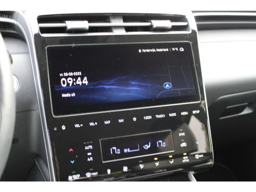 Hyundai Tucson 1.6 T-GDI PHEV Comfort Smart 4WD | Cruise control adaptief met Stop&Go | Elektrisch bedienbare ac... ActivLease financial lease