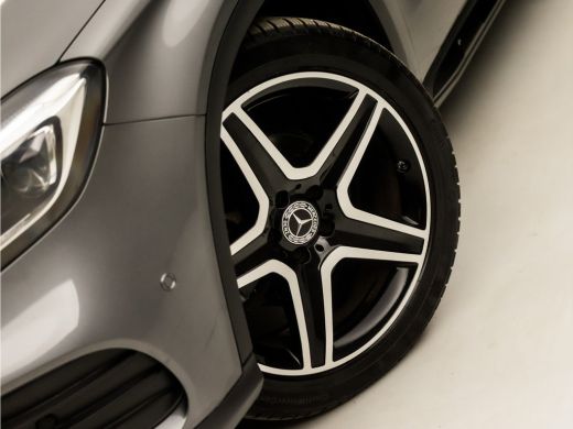 Mercedes-Benz GLA 180 AMG Night Upgrade Automaat (SCHUIFDAK, GROOT NAVI, CLIMATE, CAMERA, LEDER/ALCANTARA, STOELVER... ActivLease financial lease