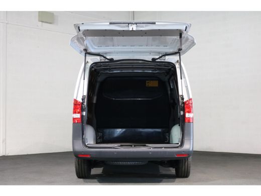 Mercedes-Benz Vito 114 CDI Automaat Airco Navigatie Achterklep ActivLease financial lease