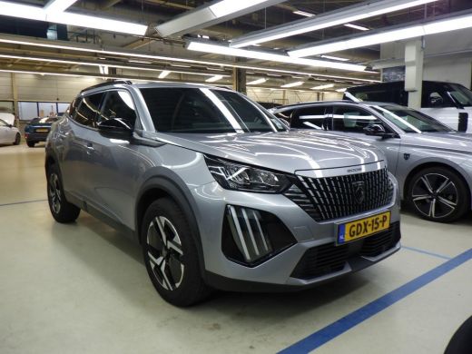 Peugeot 2008 1.2 PureTech 100 Allure ActivLease financial lease
