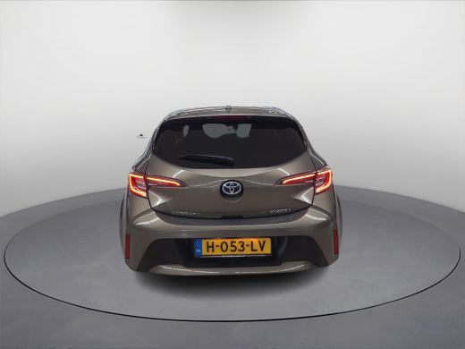 Toyota Corolla 1.8 Hybrid Dynamic ActivLease financial lease