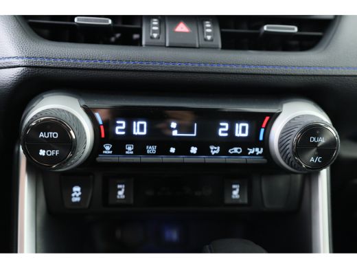 Toyota RAV4 2.5 Hybrid Style Bi-tone | LED | Navi | Clima | Cruise Adaptive | Stoelverwarming | JBL | Keyless... ActivLease financial lease