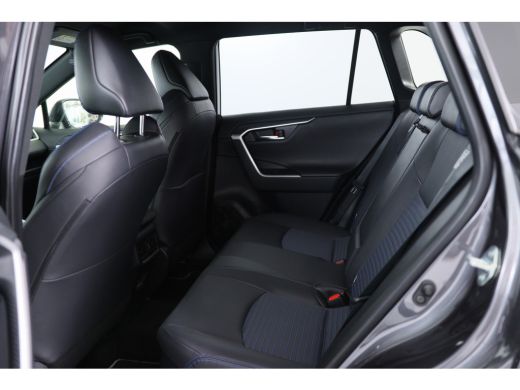 Toyota RAV4 2.5 Hybrid Style Bi-tone | LED | Navi | Clima | Cruise Adaptive | Stoelverwarming | JBL | Keyless... ActivLease financial lease