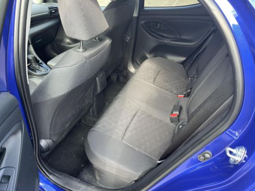 Toyota Yaris 1.5 Hybrid 115 Dynamic | Navigatie | Apple CarPlay/Android auto | Comfort Pack | Parkeersensoren ... ActivLease financial lease
