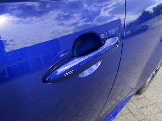 Toyota Yaris 1.5 Hybrid 115 Dynamic | Navigatie | Apple CarPlay/Android auto | Comfort Pack | Parkeersensoren ... ActivLease financial lease