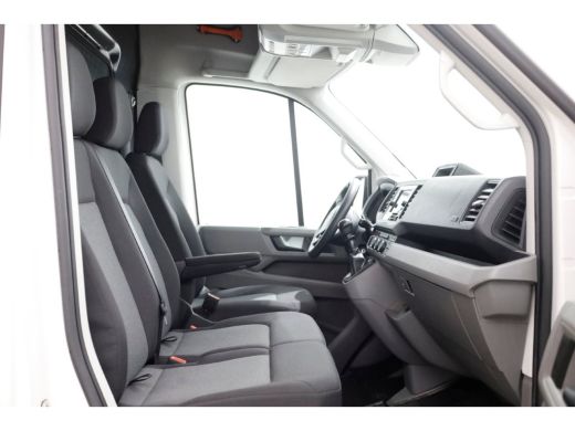 Volkswagen Crafter 35 2.0 TDI 140pk L3H3 (L2H2) Airco/Navi/Camera 10-2020 ActivLease financial lease