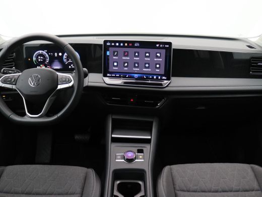 Volkswagen Tiguan 1.5 eHybrid Life Edition 204PK DSG Trekhaak, Adaptieve Cruise Controle, Navi via Apple Carplay/An... ActivLease financial lease