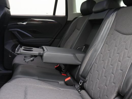 Volkswagen Tiguan 1.5 eHybrid Life Edition 204PK DSG Trekhaak, Adaptieve Cruise Controle, Navi via Apple Carplay/An... ActivLease financial lease