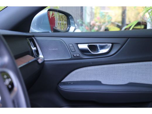 Volvo  V60 2.0 T6 Recharge AWD Inscription | Head-up | Memory | Camera | Adaptive Cruise ActivLease financial lease