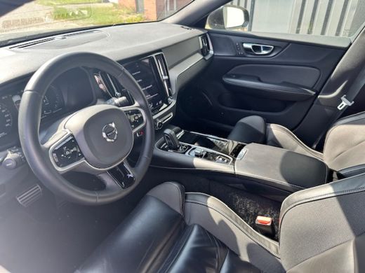 Volvo  V60 2.0 T6 Recharge AWD Inscription | Trekhaak | Harman/Kardon | Memory | | 360 Camera | Adaptive Cruise ActivLease financial lease