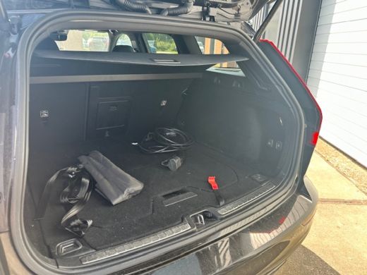 Volvo  V60 2.0 T6 Recharge AWD Inscription | Trekhaak | Harman/Kardon | Memory | | 360 Camera | Adaptive Cruise ActivLease financial lease