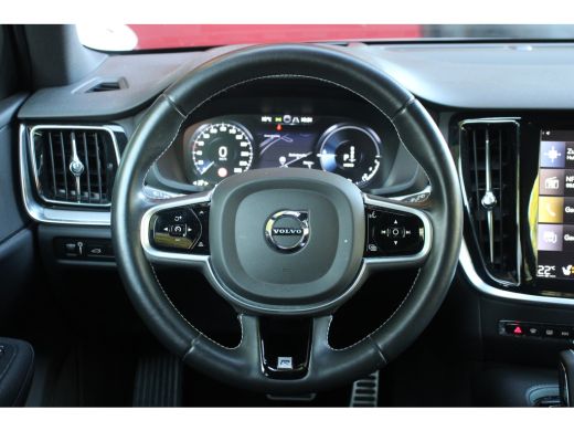 Volvo  V60 2.0 T6 Twin Engine AWD R-Design | Head-up | 360 Camera | Keyless | Stuur/stoelverwarming ActivLease financial lease