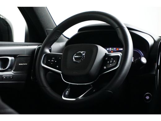 Volvo  XC40 1.5 T5 Recharge R-Design | Harman/Kardon | Camera | Adaptive Cruise | Stuur/stoelverwarming | Key... ActivLease financial lease