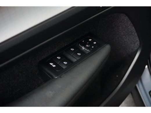 Volvo  XC40 1.5 T5 Recharge R-Design | Harman/Kardon | Camera | Adaptive Cruise | Stuur/stoelverwarming | Key... ActivLease financial lease