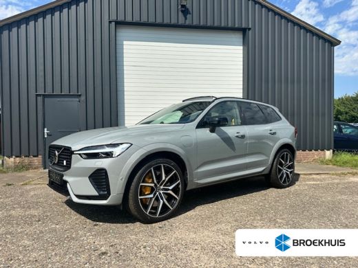 Volvo  XC60 2.0 T8 Plug-in hybrid AWD Ultra Dark | Bowers & Wilkins | Panoramisch Schuifkanteldak | Heads-up ...