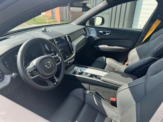 Volvo  XC60 T8 AWD Polestar Engineered | Bowers&Wilkins | Panoramadak | Head-up | 360 Camera | Memory ActivLease financial lease