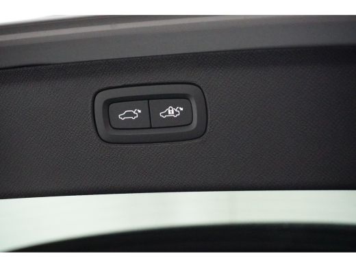 Volvo  XC90 2.0 T8 Plug-in hybrid AWD Ultra Dark | Panoramadak | Harman/Kardon | Memory | 360 Camera | Head-up ActivLease financial lease