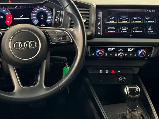 Audi A1 Sportback Sportback 30 115pk TFSI Pro Line | Stoelverwarming voorin | Cruise control | MMI navigatie plus ActivLease financial lease