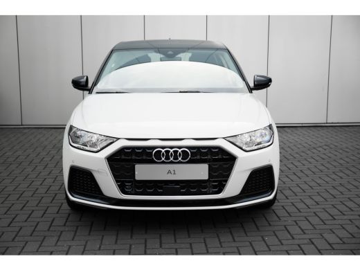 Audi A1 Sportback Sportback Advanced edition Parkeersensoren Voor + Achter | LED Achterlichten | Cruise Control | r... ActivLease financial lease