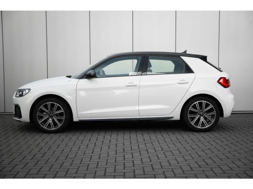 Audi A1 Sportback Sportback Advanced edition Parkeersensoren Voor + Achter | LED Achterlichten | Cruise Control | r... ActivLease financial lease