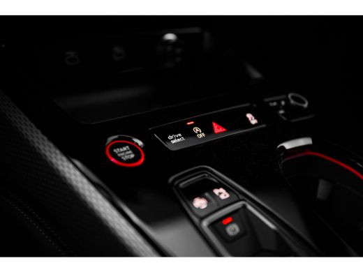 Audi A5 Avant Edition one | Adaptive cruise control | Aluminium optiek in het interieur | Audi smartphone... ActivLease financial lease