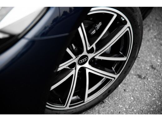 Audi A5 Avant Edition one | Adaptive cruise control | Aluminium optiek in het interieur | Audi smartphone... ActivLease financial lease