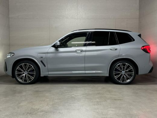 BMW X3 xDrive30e M-Sport Pano Laser HUD Leer Camera Trekh. ActivLease financial lease
