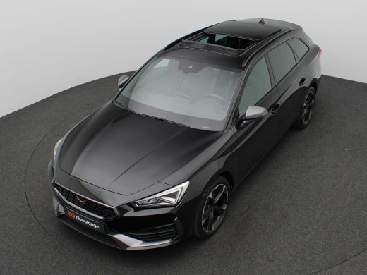 CUPRA Leon Sportstourer 1.4 e-Hybrid Business 204PK DSG Pano-Schuifdak, Adaptieve Cruise Controle, Virtual Pedal, Side As... ActivLease financial lease