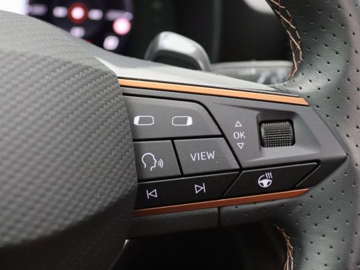 CUPRA Leon Sportstourer 1.4 e-Hybrid Business 204PK DSG Pano-Schuifdak, Adaptieve Cruise Controle, Virtual Pedal, Side As... ActivLease financial lease
