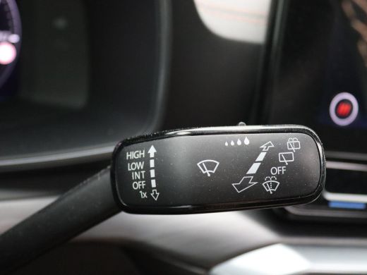 CUPRA Leon Sportstourer 1.4 e-Hybrid Business 204PK DSG Pano-Schuifdak, Adaptieve Cruise Controle, Virtual Pedal, Side As... ActivLease financial lease