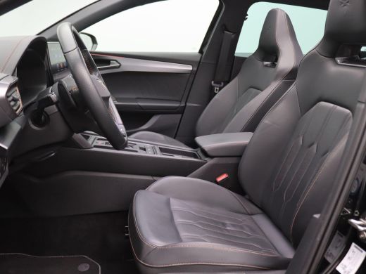 CUPRA Leon Sportstourer 1.4 e-Hybrid Business 204PK DSG Pano-Schuifdak, Adaptieve Cruise Controle, Virtual Pedal, Side As... ActivLease financial lease