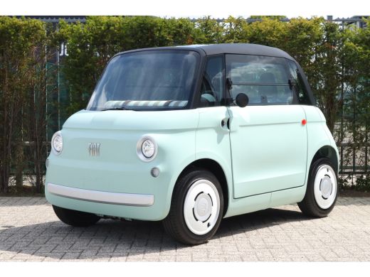 Fiat Topolino Basis | OP VOORRAAD | VANAF 16 JAAR | 75 KM ACTIERADIUS | Panoramadak | USB | LED Fiat Topolino Basis | OP VOORRAAD | VANAF 16 JAAR | 75 KM ACTIERADIUS | Panoramadak | USB | LED
