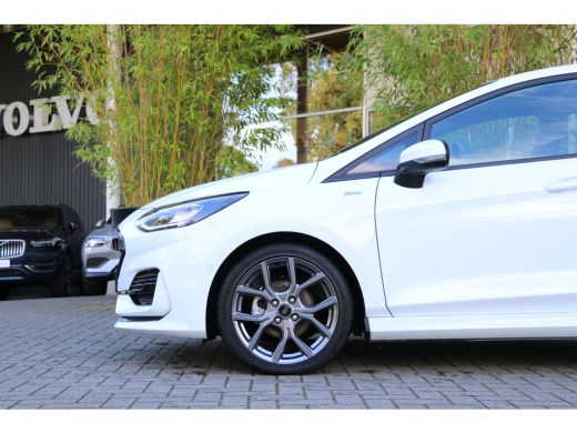 Ford Fiesta 1.0 EcoBoost Hybrid ST-Line X 125PK LED | Winter Pack | Camera | 17" Lichtmetalen velgen ActivLease financial lease