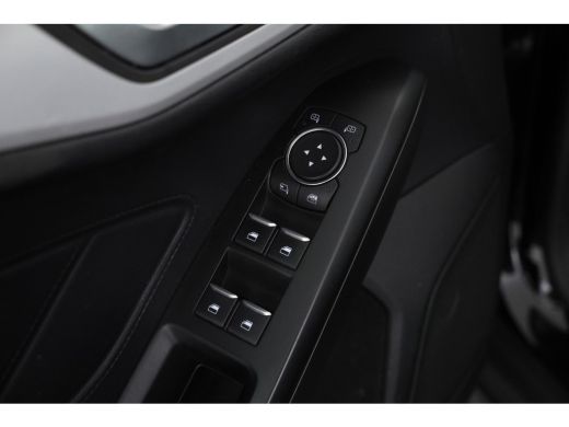 Ford Focus 1.5 EcoBlue Titanium X Business Trekhaak, Airco, Cruise ActivLease financial lease
