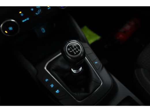 Ford Focus 1.5 EcoBlue Titanium X Business Trekhaak, Airco, Cruise ActivLease financial lease