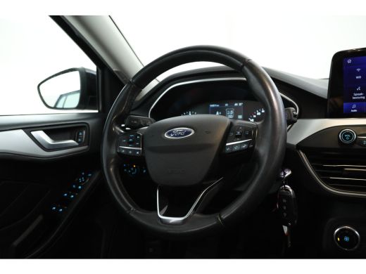 Ford Focus 1.5 EcoBlue Titanium X Business Trekhaak, Airco, Cruise ActivLease financial lease