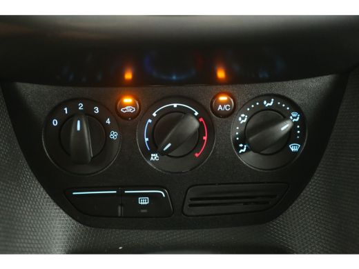 Ford Transit Connect 1.5 TDCI L1H1 Airco Camera Carplay 3-zits Navigatie PDC ActivLease financial lease