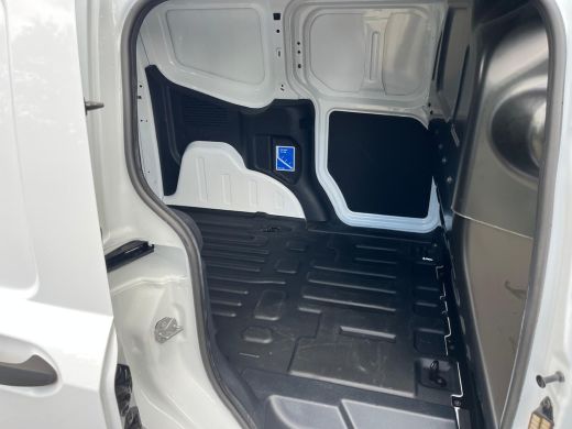 Ford Transit Courier 1.0 Trend 100PK Achteruitrijcamera | Apple Carplay | Cruise Control ActivLease financial lease