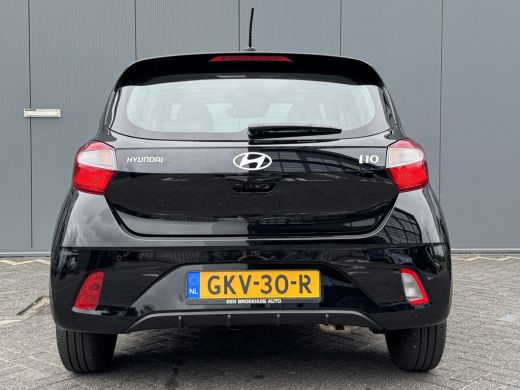 Hyundai i10 1.0 66pk Premium | Camera | Navigatie | Carplay | Climate control | Cruise control | Armsteun voo... ActivLease financial lease