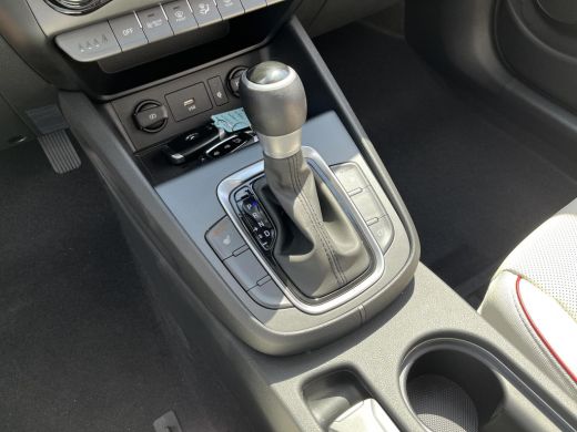 Hyundai Kona 1.6 GDI HEV Fashion Design Sky | Rijklaarprijs! | Voorstoelen elektrisch verstelbaar  | Leder |  ... ActivLease financial lease