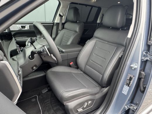 Hyundai Santa Fe 1.6 T-GDI 252pk PHEV Premium Plus 4WD 7p. | Elektrische trekhaak | Sidesteps | Premium Audio | Be... ActivLease financial lease